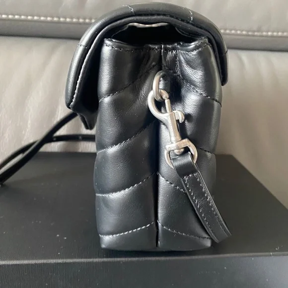 YSL Loulou Toy - Picture 2 of 14